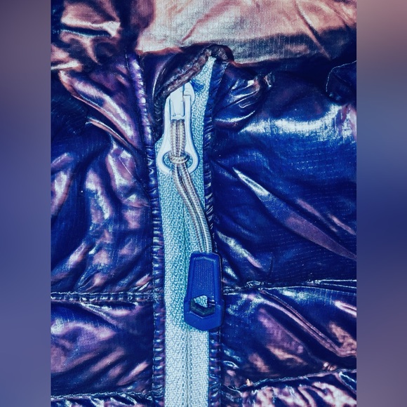 Mountain Hardwear® Women’s Ghost Whisperer™ Puffy Down-Insulated Jacket Blue (S) - Picture 6 of 17